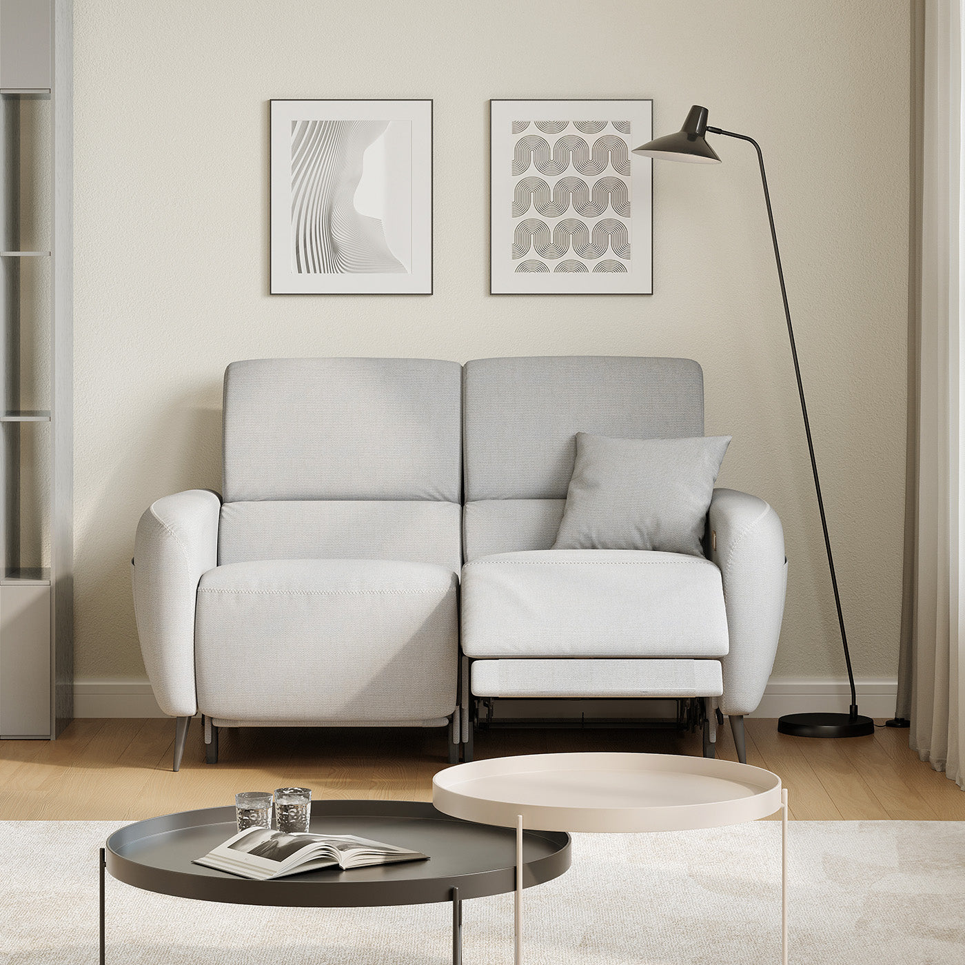 V,{Polyester?Loveseat}