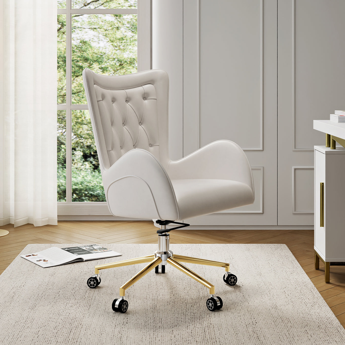 Sophie Common Luxury White Leather Ergonomic Office Chair with Adjustable Height and Swivel