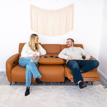 V,{Top-Grain Leather?3-Seat}